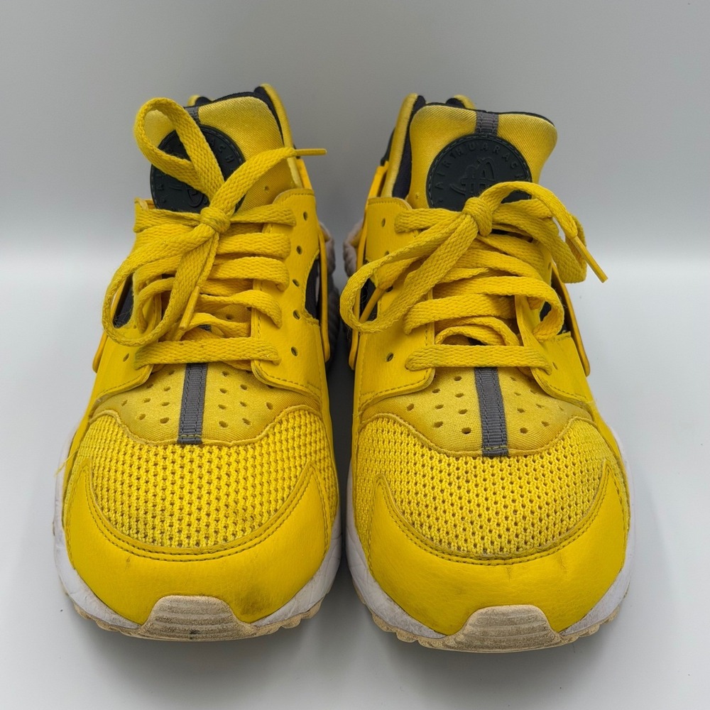 Nike Air Huarache Mens 9.5 Lightening Yellow Black White Sneakers - Picture 4 of 7